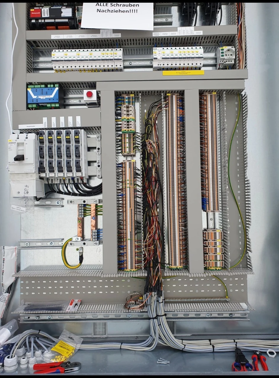 Priemyselná elektroinštalácia